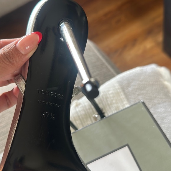 TOM FORD Lock Ankle-Strap Sandals - Picture 4 of 6